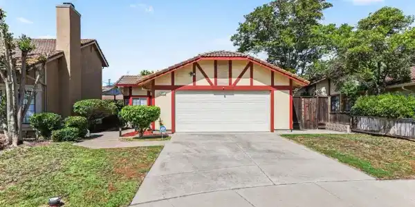 4008 Benbow Ct