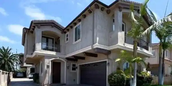 2607 Huntington Lane