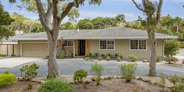 2907 Colton Road