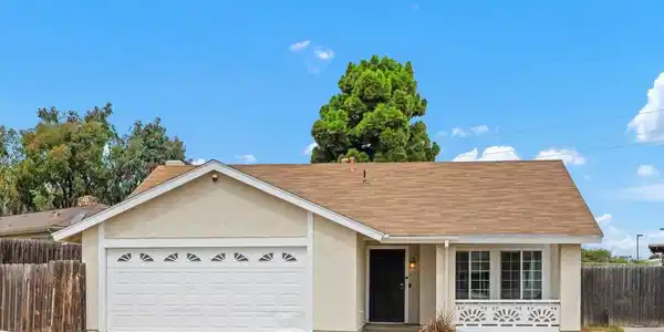 1120 Walpen Dr