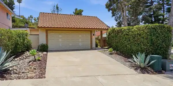 2839 Cazadero Drive