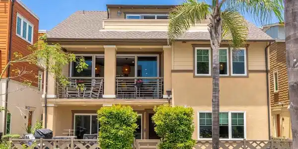 810 Santa Barbara Place