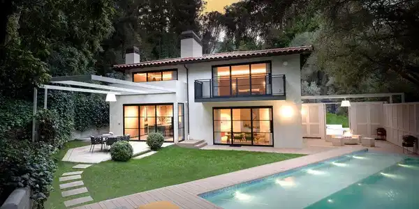 2167 Mandeville Canyon Road