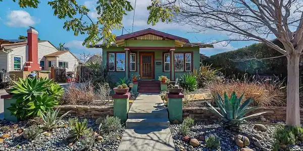 3613 Granada Ave