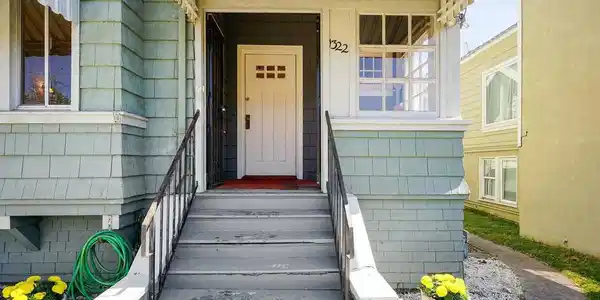 1322 Virginia Street