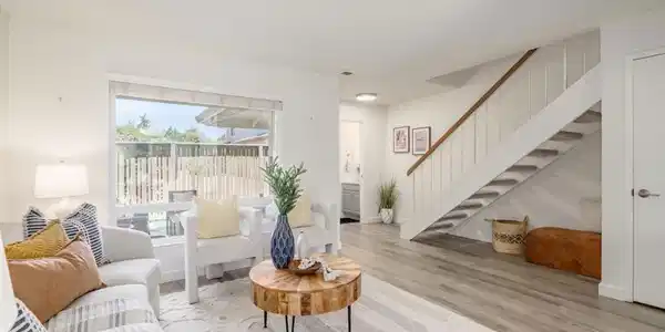 220 Castillion Terrace