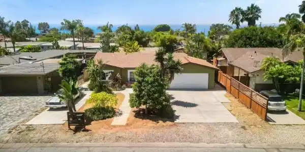 1080 Aloha Dr