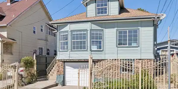 2161 48th AVE