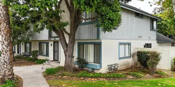 2077 E Bard Road