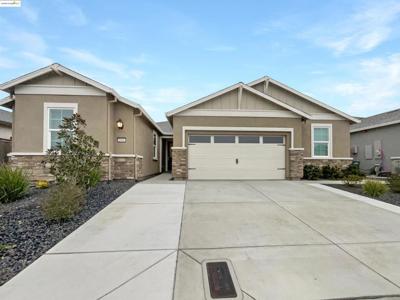 2066 Espana Ln
