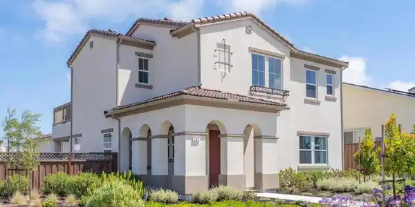 585 Santa Lucia Way