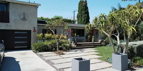 363 La Perle Lane
