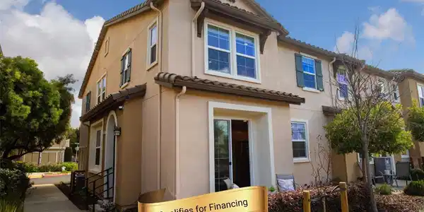 110 Del Alba St.
