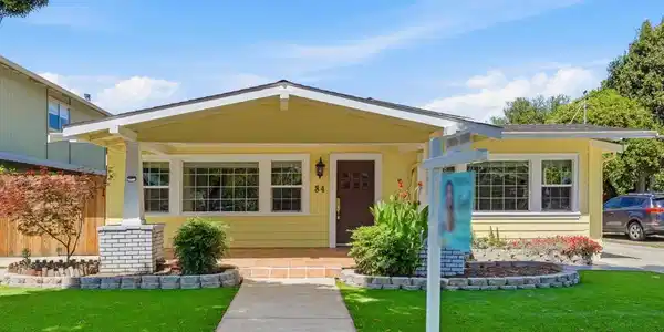 84 OAKES BLVD