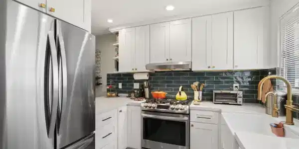 3985 Wabaska Dr