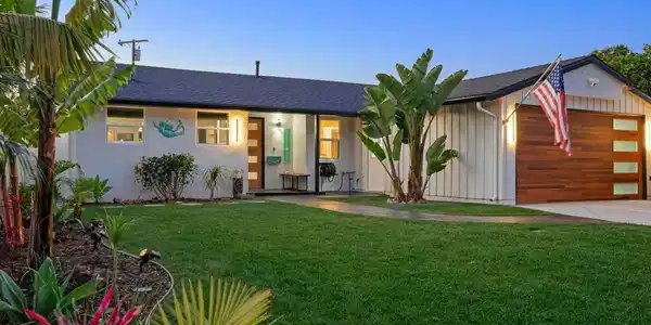 3931 Dean Drive