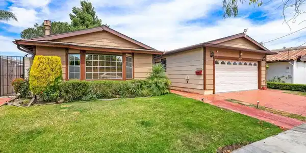 4674 Mount Laudo Drive