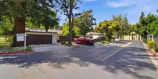 295 Hirsch Terrace