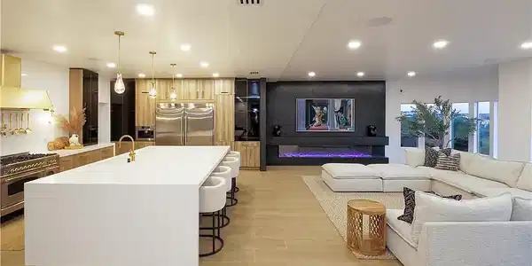 32551 Seacliff Drive