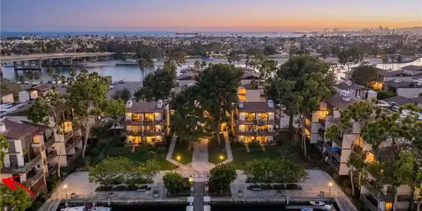 8321 Marina Pacifica N