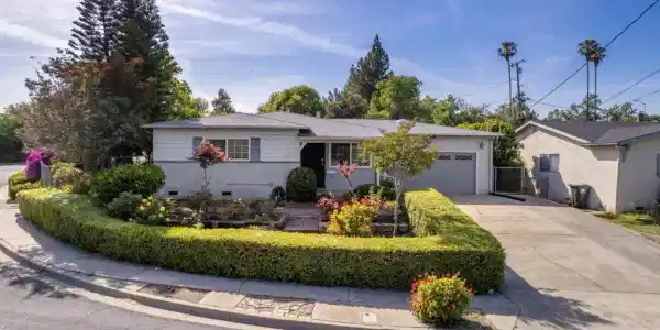 3112 Garrow Dr