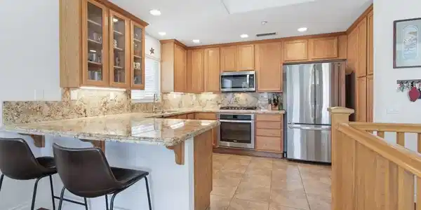 6377 Alexandri Cir