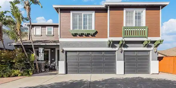 1126 Oakpoint Dr