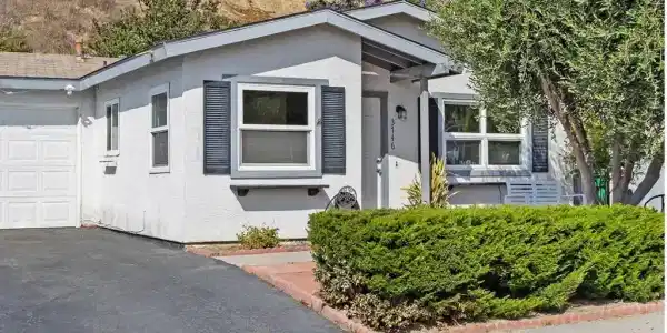 3746 Balboa Drive