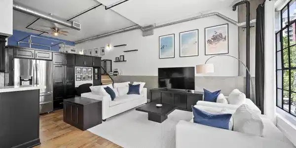 350 11th Ave.