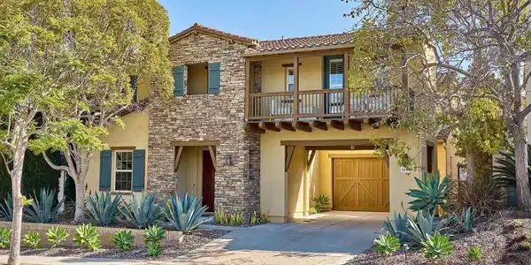 5815 Blazing Star Ln.