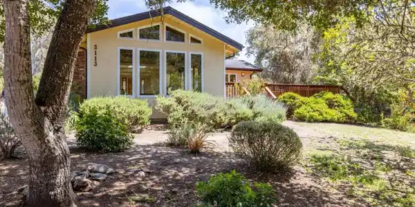 3113 Sloat Road