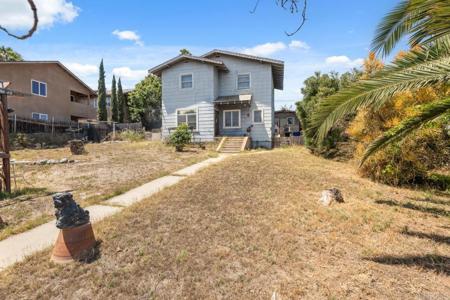 3046 Island Ave