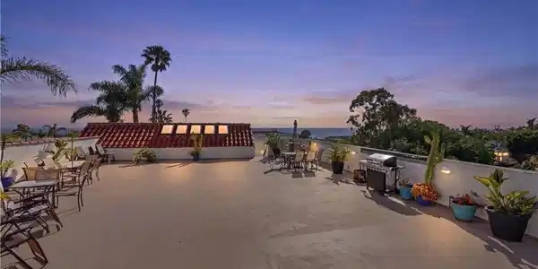 206 Avenida Montalvo