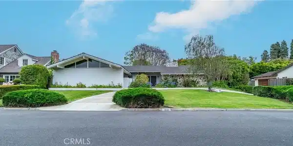 1548 Addison Road