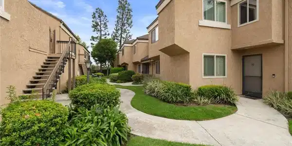 16882 Eastlake Lane