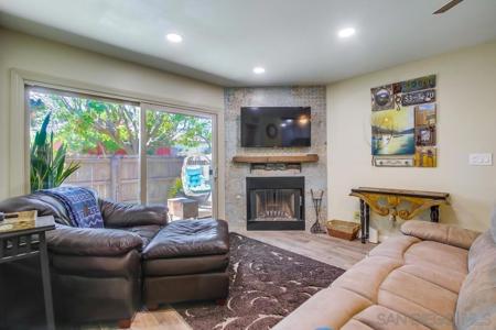 854 Tamayo Dr