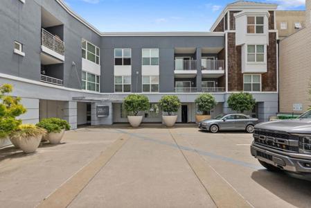 2001 Mcallister Street