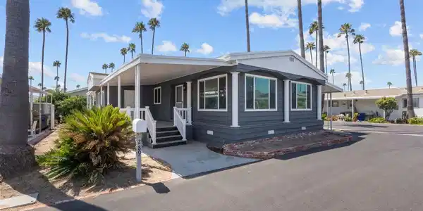 1215 Anchors Way Dr. Spc 289