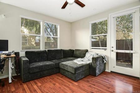 751 Paradise Way
