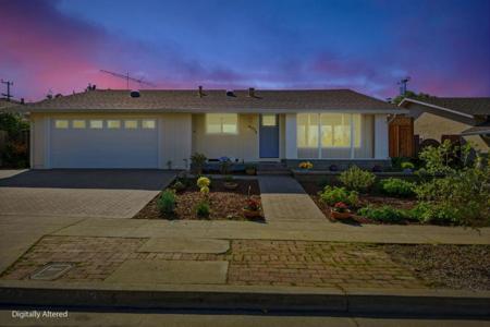 41733 Higgins Way