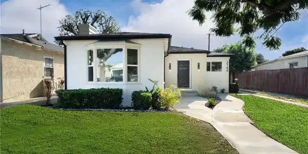 2740 San Francisco