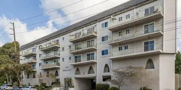 1108 Camino Real