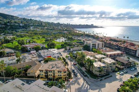 8121 CAMINO DEL SOL