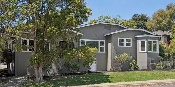 1080 Monterey Ave.