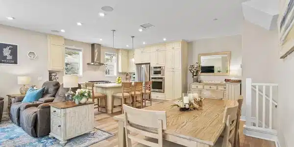 2838 Avella Circle