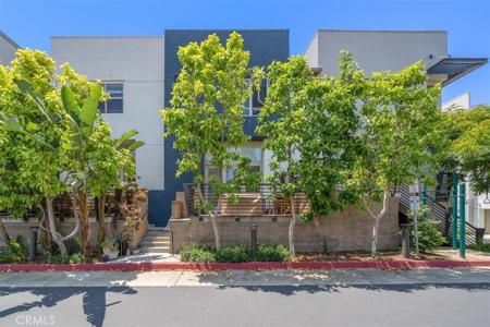 5405 W 149th Place