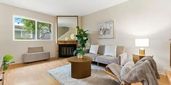 1442 Essex