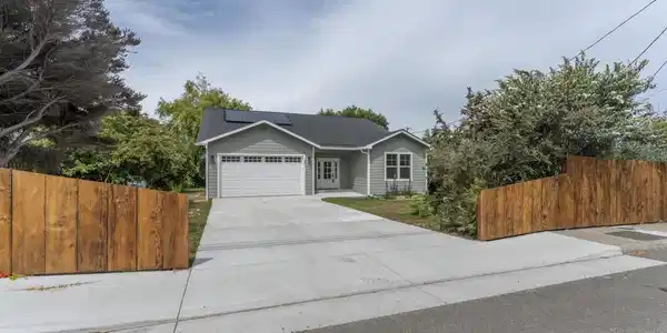 151 Dana Street