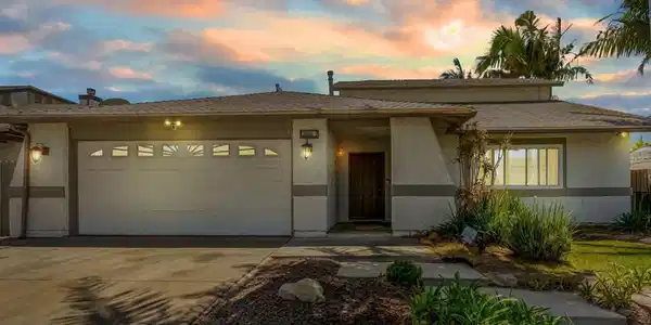 2520 Oarfish Lane
