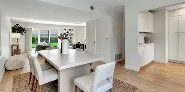 413 Avenida Adobe